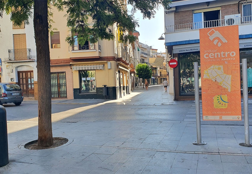 centro comercial abierto